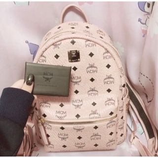 MCM - MCM リュック バックパック Sサイズ ピンクの通販 by るぅ 's