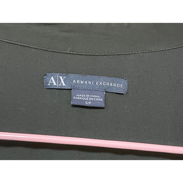 ARMANI EXCHANGE(アルマーニエクスチェンジ)のARMANI EXCHANGE カーキシャツ レディースのトップス(シャツ/ブラウス(半袖/袖なし))の商品写真