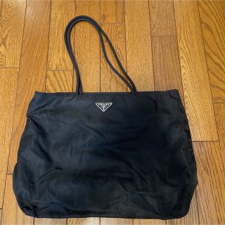 プラダ ナイロンバッグの通販 1,000点以上 | PRADAを買うならラクマ プラダ ナイロンバッグの通販 1,000点以上 | PRADAを買うならラクマ