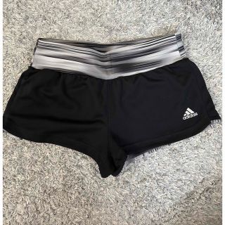 アディダス(adidas)のadidas トレーニング用ショートパンツ　M(ショートパンツ)