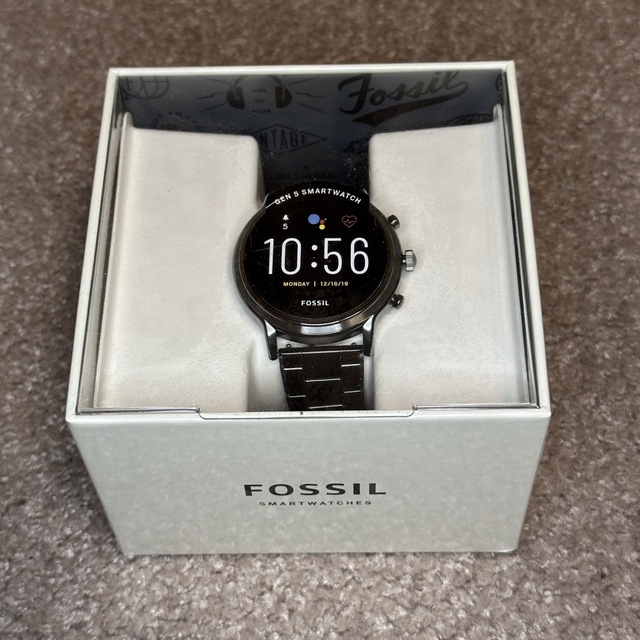FOSSIL - 新品・未開封FOSSIL スマートウォッチ GEN5 CARLYLE SMOKEの