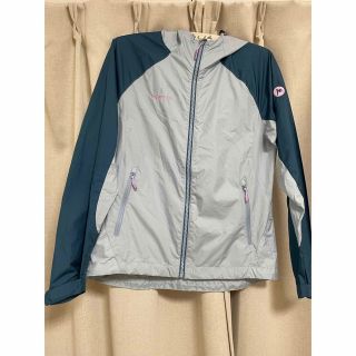 マーモット(MARMOT)のMarmot 薄手ナイロンパーカー(ナイロンジャケット)