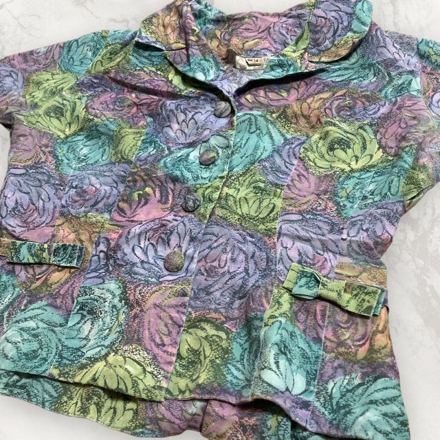 GVI Joan Dell 50s 60s  ビンテージ　花柄　ショート丈シャツ レディースのトップス(シャツ/ブラウス(半袖/袖なし))の商品写真
