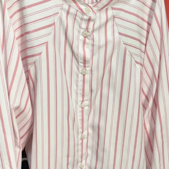 ちゅら様リブ袖ストライプピンクシャツ レディースのトップス(シャツ/ブラウス(長袖/七分))の商品写真