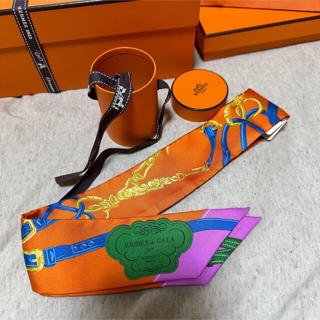 Hermes(エルメス)のエルメスツイリー レディースのファッション小物(バンダナ/スカーフ)の商品写真