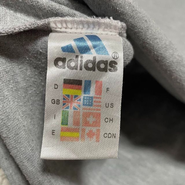 adidas(アディダス)の美品 90s adidas アディダス ボーダー Tシャツ ワッペン グレー メンズのトップス(Tシャツ/カットソー(半袖/袖なし))の商品写真