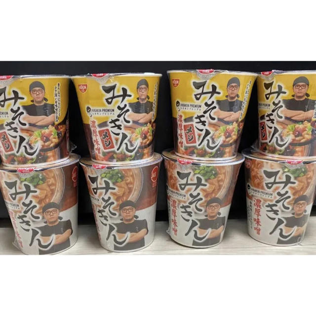 日清食品(ニッシンショクヒン)のみそきん ラーメン みそめし 4セット シュリンク付き 食品/飲料/酒の加工食品(インスタント食品)の商品写真