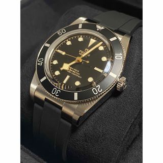 チュードル(Tudor)のムー様専用　2023年新作チューダー ブラックベイ54 79000N 国内正規品(腕時計(アナログ))