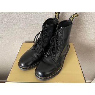 人気の贈り物が 新品未使用 ドクターマーチンのブーツ新品、未使用