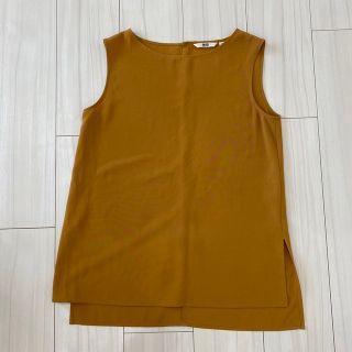 ユニクロ(UNIQLO)のトップス　ユニクロ　UNIQLO ドレープタンクブラウス　イエロー　黄色　S(カットソー(半袖/袖なし))