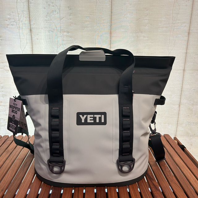 YETI【新品】YETI ソフトクーラー HOPPER M30 イエティ ホッパーM30