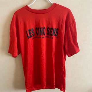 LES CINQ SENS Tシャツ　レッド(Tシャツ/カットソー(半袖/袖なし))