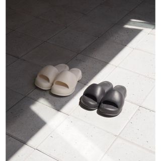 トゥデイフル(TODAYFUL)のRecovery Volume Sandals(サンダル)