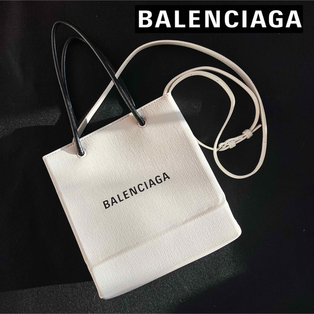 Balenciaga(バレンシアガ)のバレンシアガ　ショッピングトート　人気のXXS レザー　ショルダー　斜め掛け可 レディースのバッグ(ショルダーバッグ)の商品写真