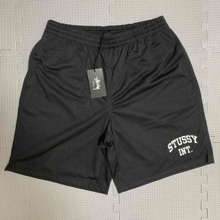 ステューシー(STUSSY)の海外限定　STUSSY　ステューシー　Intロゴ　メッシュ　パンツ　32(ショートパンツ)