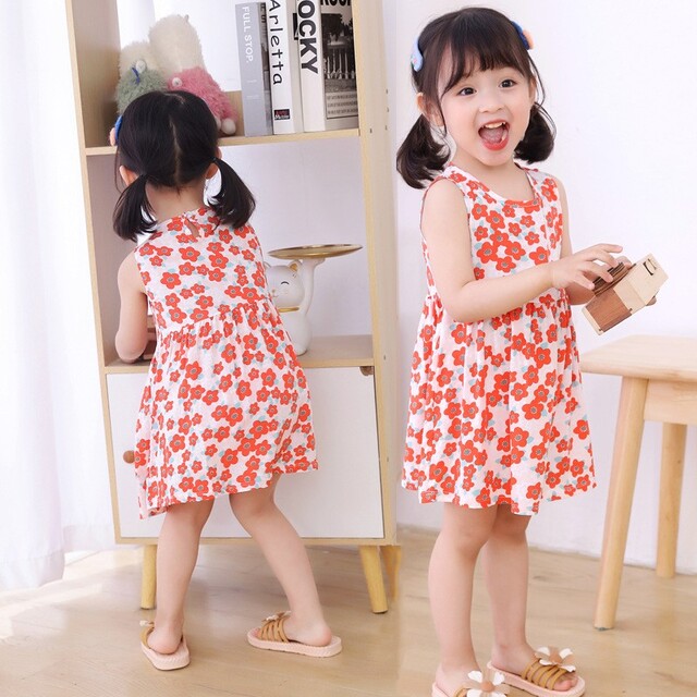 女の子かわいいワンピース キッズ/ベビー/マタニティのキッズ服女の子用(90cm~)(ワンピース)の商品写真