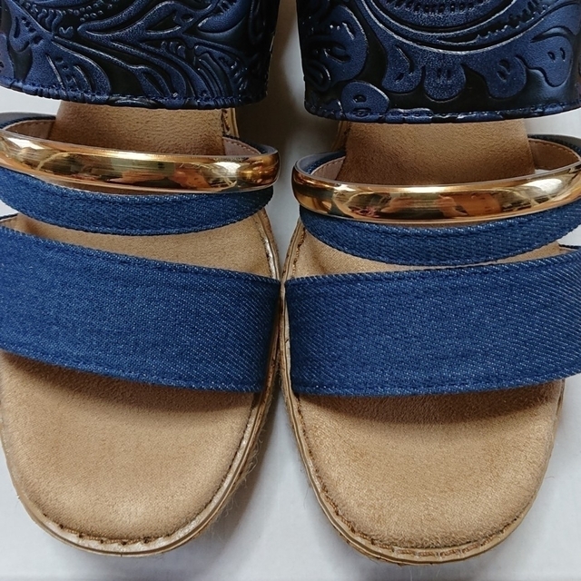 MAFMOF(マフモフ)のサンダル ミュール 厚底サンダル レディースの靴/シューズ(サンダル)の商品写真