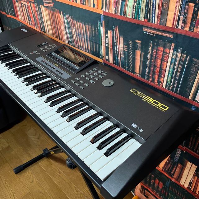 4960】 YAMAHA QS300 synthesizer - nayaabhaandi.com