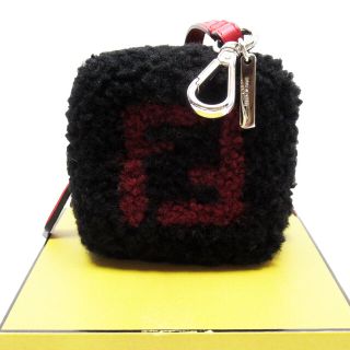 フェンディ FENDI ポーチ チャーム ボア/レザー/メタル ブラック×レッド ユニセックス 送料無料【中古】 t18751g