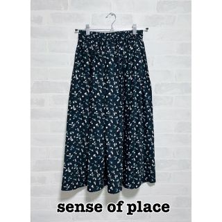 センスオブプレイスバイアーバンリサーチ(SENSE OF PLACE by URBAN RESEARCH)のセンスオブプレイス　花柄スカート  古着好き　(ロングスカート)