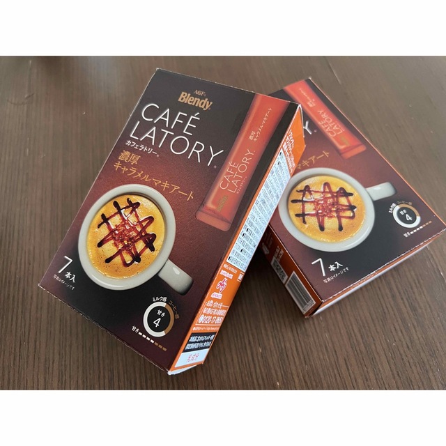 AGF(エイージーエフ)のCAFE LATORY 濃厚キャラメルマキアート 食品/飲料/酒の飲料(コーヒー)の商品写真