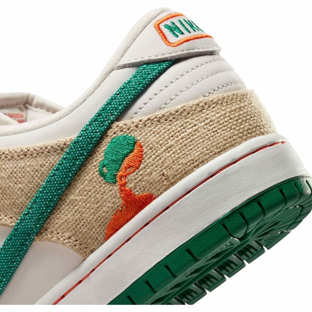 NIKE(ナイキ)のNIKE SB DUNK LOW PRO QS JARRITOS  メンズの靴/シューズ(スニーカー)の商品写真