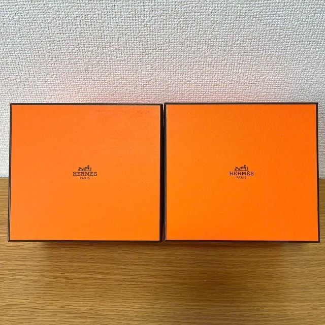 Hermes(エルメス)の【新品 2個セット】エルメス アッシュデコ マグカップ　ペア インテリア/住まい/日用品のキッチン/食器(グラス/カップ)の商品写真