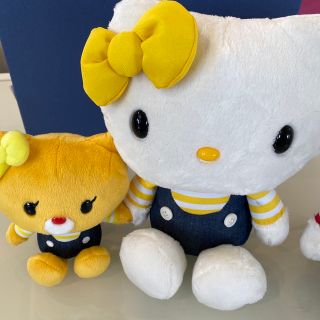 サンリオ　ハローキティ　ぬいぐるみ　限定　meet the 2 ribbon