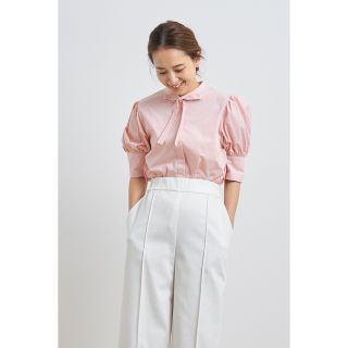 今期未使用タグ付 yori ヨリ ショートスリーブリボンブラウスの通販