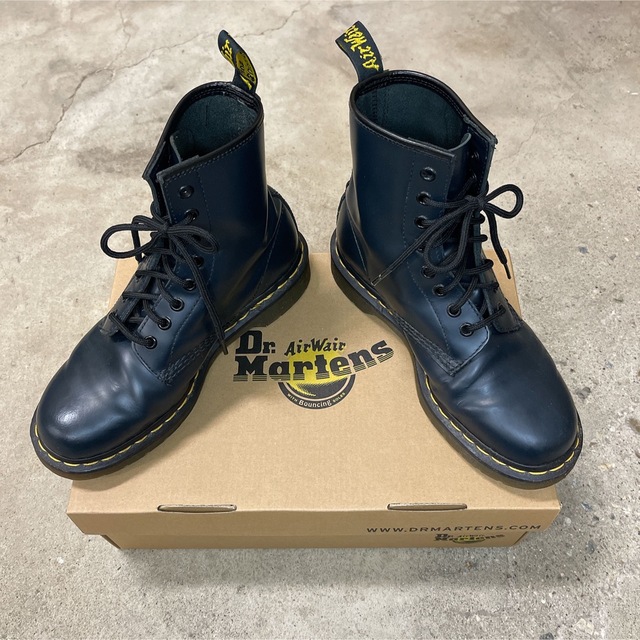 Dr.Martens(ドクターマーチン)のDr.Martens 1460 8ホール ネイビー UK5 レディースの靴/シューズ(ブーツ)の商品写真