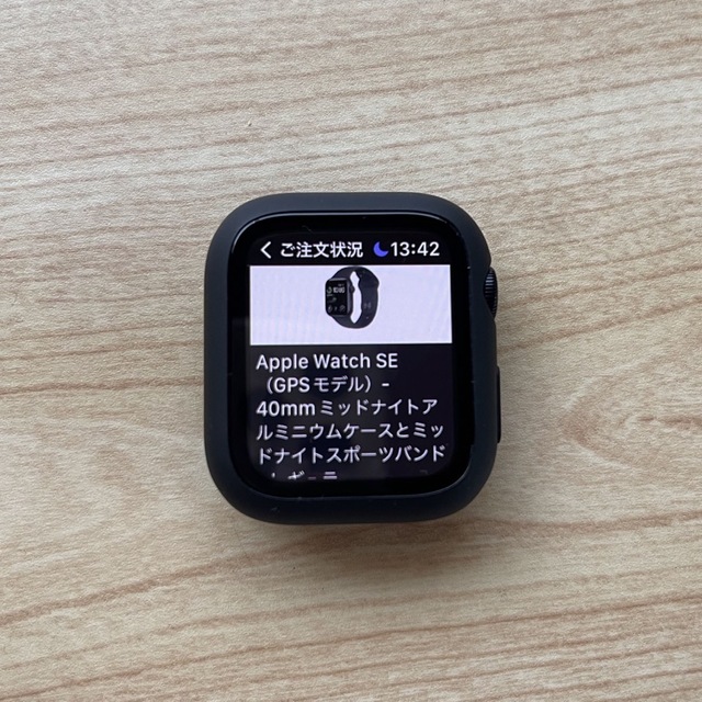 Apple Watch(アップルウォッチ)のApple Watch SE (第二世代GPSモデル) 40mm スペースグレー メンズの時計(腕時計(デジタル))の商品写真