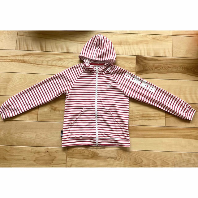 adidas(アディダス)のアディダス　パーカー　150 キッズ/ベビー/マタニティのキッズ服女の子用(90cm~)(ジャケット/上着)の商品写真