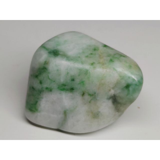 白緑 21g 翡翠 ヒスイ 翡翠原石 原石 鉱物 鑑賞石 自然石 誕生石 水石