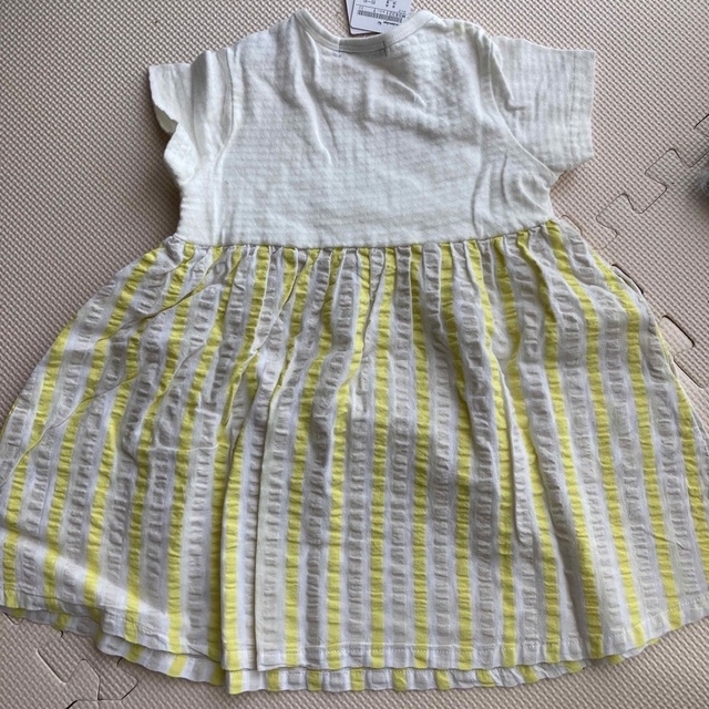 mou jon jon(ムージョンジョン)のムージョンジョン　ワンピース　90サイズ キッズ/ベビー/マタニティのキッズ服女の子用(90cm~)(ワンピース)の商品写真