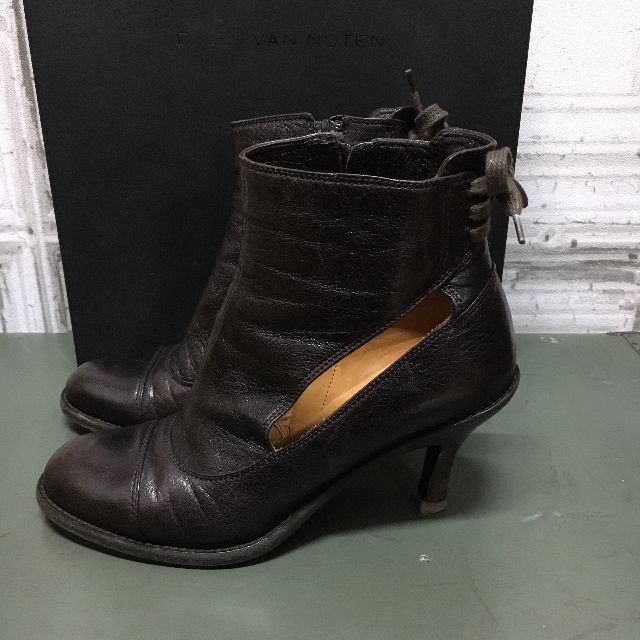 DRIES VAN NOTEN(ドリスヴァンノッテン)のイタリア製　DRIES VAN NOTEN　ブーティ　USED レディースの靴/シューズ(ブーティ)の商品写真