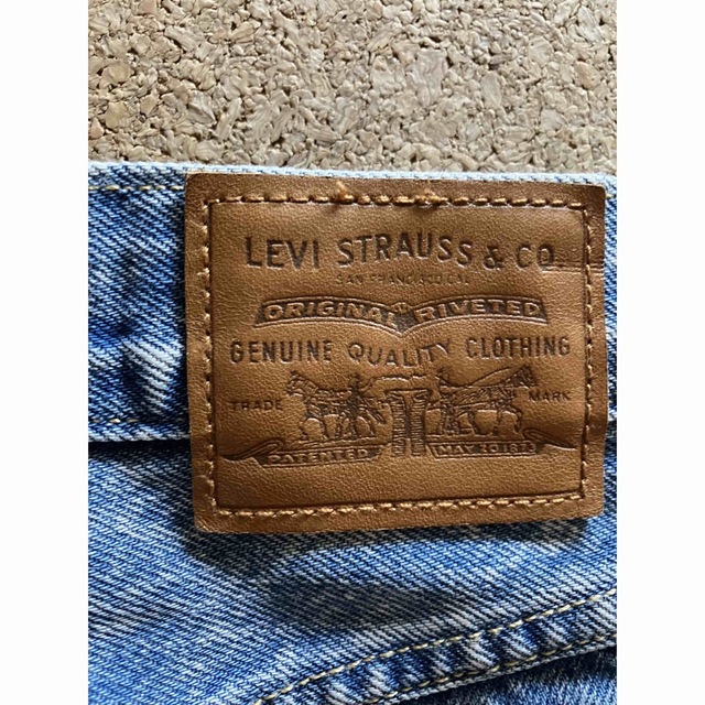 Levi's(リーバイス)のリーバイス　デニムタイトスカート　レディース Levi's レディースのスカート(ひざ丈スカート)の商品写真