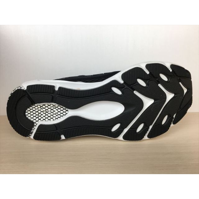 UNDER ARMOUR(アンダーアーマー)のアンダーアーマー ホバーレベナント 靴 27,5cm 新品 (1162) メンズの靴/シューズ(スニーカー)の商品写真