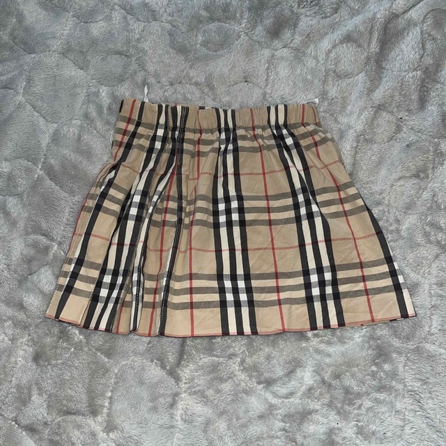 BURBERRY(バーバリー)のBURBERRY プリーツスカート ノバチェック ベルト有り　4y104cm レディースのスカート(ひざ丈スカート)の商品写真