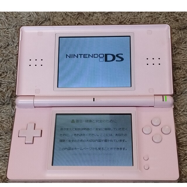 ニンテンドーDS(ニンテンドーDS)のニンテンド-DS LITE　本体　充電ケーブル付き　やや難あり エンタメ/ホビーのゲームソフト/ゲーム機本体(携帯用ゲーム機本体)の商品写真