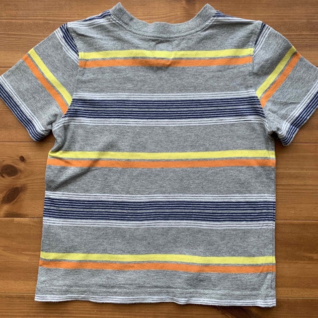 Old Navy(オールドネイビー)のOLD NAVYキッズTシャツ キッズ/ベビー/マタニティのキッズ服男の子用(90cm~)(Tシャツ/カットソー)の商品写真