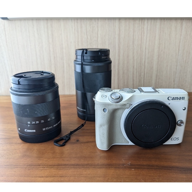 Canon(キヤノン)のCanon EOS M3 EOS M3 Wズームキット WH スマホ/家電/カメラのカメラ(ミラーレス一眼)の商品写真