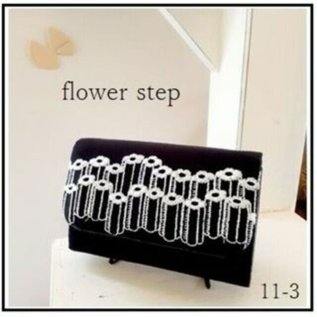 【専用⓫-❸】⚮̈ flower step etc…◆被せハーフ財布◆完成画像
