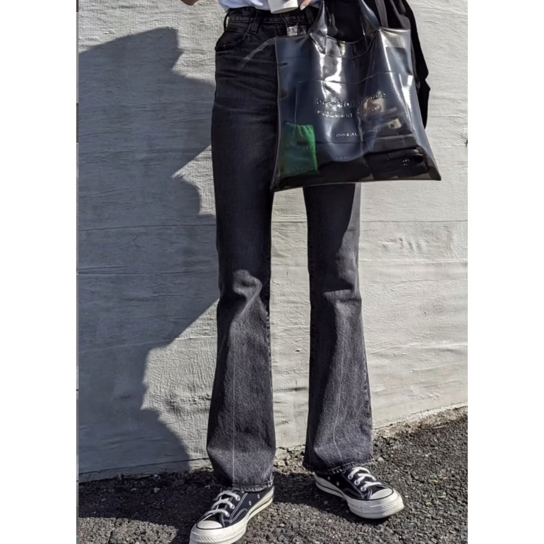 moussy - moussy フレアデニム フレアパンツの通販 by .com moussy - moussy フレアデニム フレアパンツの通販 by .com
