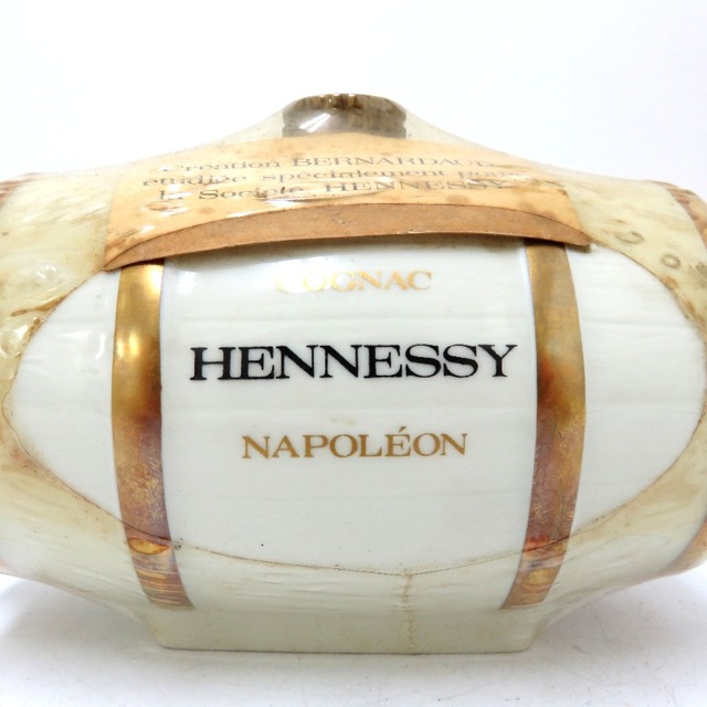ブランデー未開封ヘネシー ナポレオン 樽 白陶器