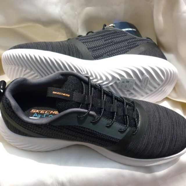 SKECHERS(スケッチャーズ)の新品28.5cmスケッチャーズOUNDER黒メンズスニーカー 52504/BLK メンズの靴/シューズ(スニーカー)の商品写真