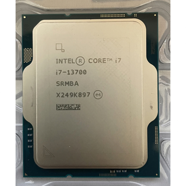 【動作確認済USED】Intel Core i7 13700 内蔵グラフィック有
