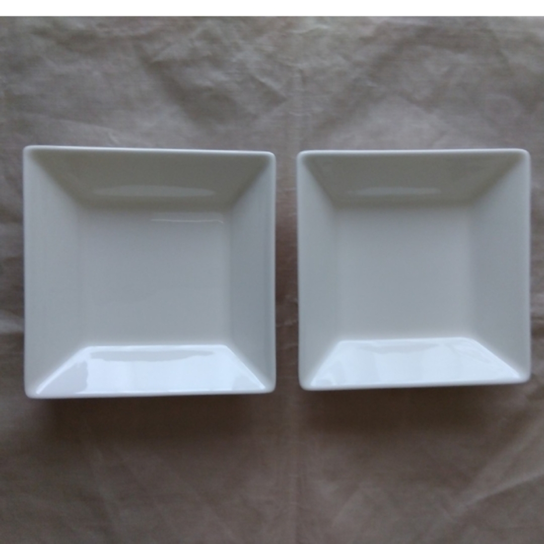 NIKKO(ニッコー)のTAKARADA STUDIO T＆M 白いお皿 ２枚セット インテリア/住まい/日用品のキッチン/食器(食器)の商品写真
