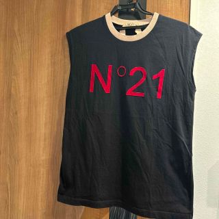 ヌメロヴェントゥーノ(N°21)のヌメロ　N°21 Tシャツ　ノースリーブ(Tシャツ(半袖/袖なし))