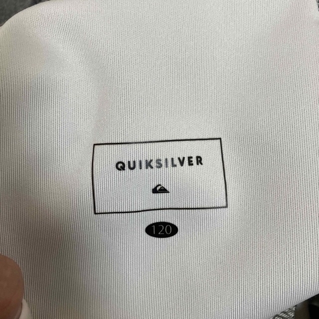QUIKSILVER(クイックシルバー)のパンツ キッズ/ベビー/マタニティのキッズ服男の子用(90cm~)(パンツ/スパッツ)の商品写真