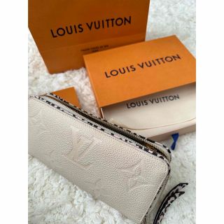 ルイヴィトン(LOUIS VUITTON)のルイビィトン　長財布(財布)